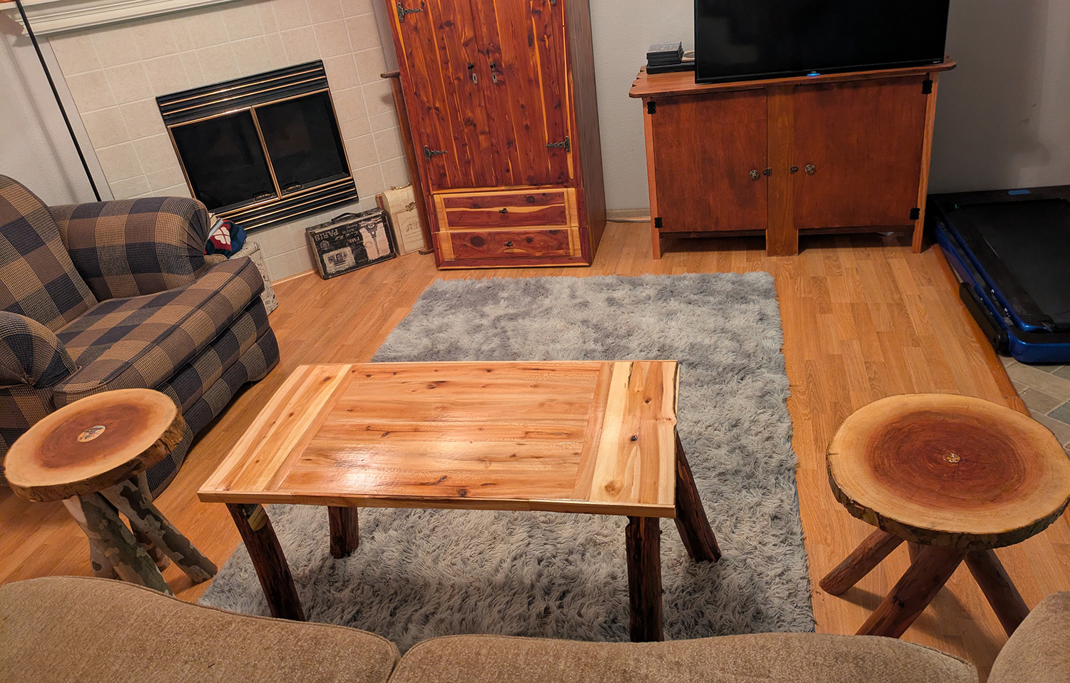 View 3 of 3 Table Set